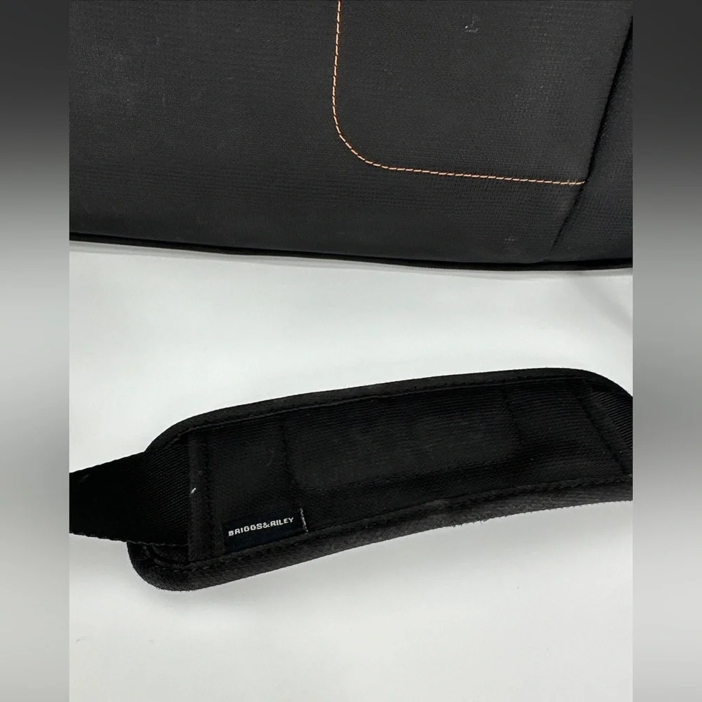 Briggs & Riley Black Leather Briefcase Laptop Messenger Bag